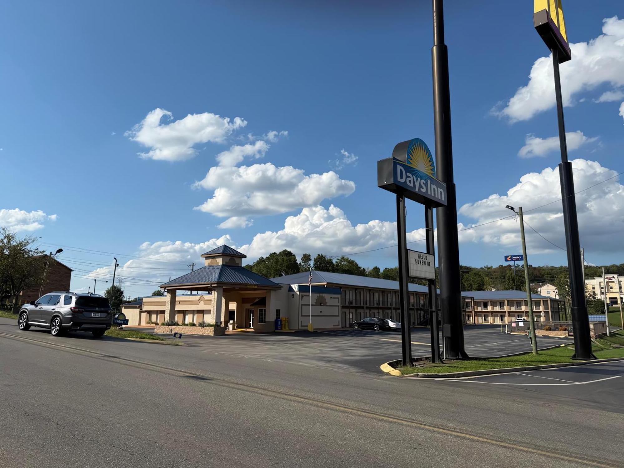 Days Inn By Wyndham Cookeville Exterior photo